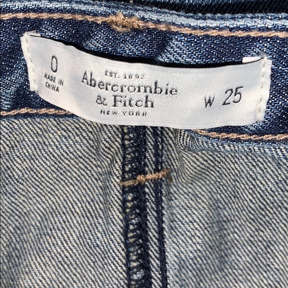 ABERCROMBIE FITCH button down denim mini skirt - Picture 3 of 6